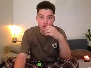 d0rian_ikkegray live webcam thumbnail