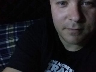DaDDyLoVeSu83 live webcam thumbnail