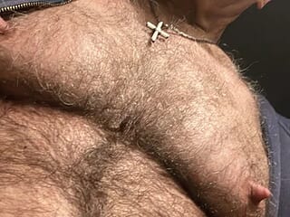 DadFurTitPig live webcam thumbnail