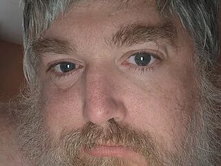 Daddybear26 live webcam thumbnail