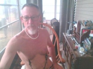 Daddysthick live webcam thumbnail