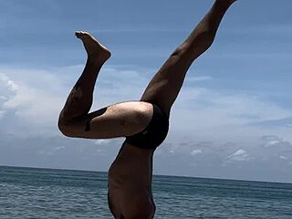 Damianscouple live webcam thumbnail