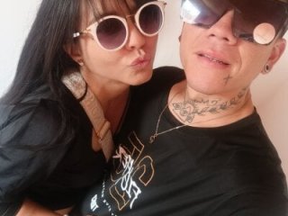 Dangerous_couple_ live webcam thumbnail
