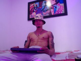 Daniel_laverde live webcam thumbnail