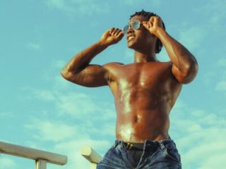 DannSmmith live webcam thumbnail