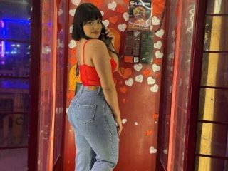 DannaGlamShow live webcam thumbnail