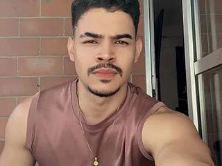 Dannesh_ live webcam thumbnail