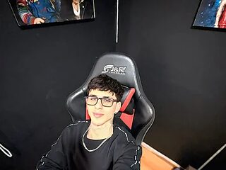 DanntheStiff live webcam thumbnail