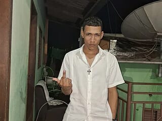 Danyasquez live webcam thumbnail