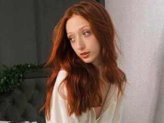 Daria_J live webcam thumbnail