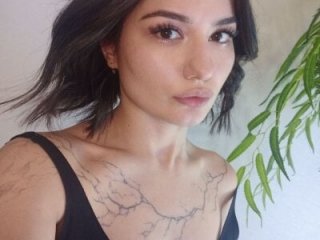Dark_Moni live webcam thumbnail