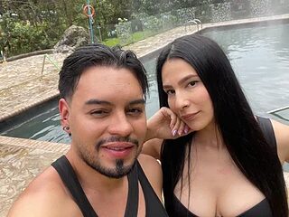 DaveandLuna live webcam thumbnail