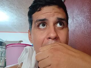 David30Bby live webcam thumbnail