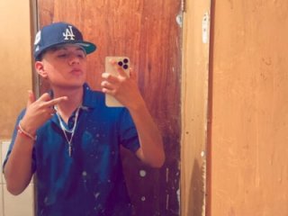 Davidhdz1988Jj live webcam thumbnail