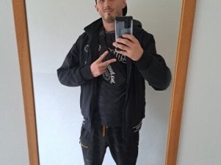 Davidmuck89 live webcam thumbnail