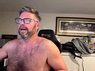 dadbod787 live webcam thumbnail