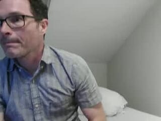 dadddbodybuild live webcam thumbnail