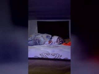daddyshytbyrd live webcam thumbnail
