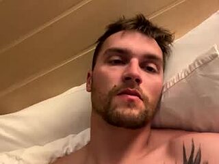 daddyyjus live webcam thumbnail
