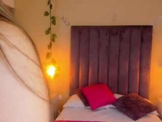 dahlia_rousse live webcam thumbnail