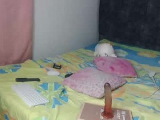 daisha_becker live webcam thumbnail