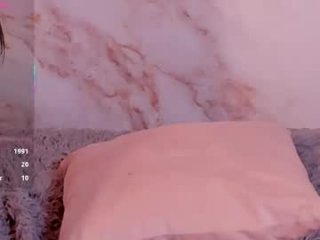 dakotaferreti live webcam thumbnail