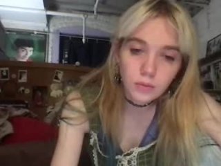 danceissexisbeauty2 live webcam thumbnail