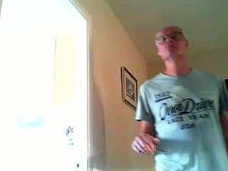 dancingguy1155 live webcam thumbnail