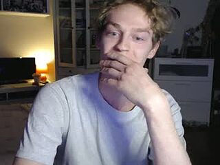 daniel_yumm live webcam thumbnail