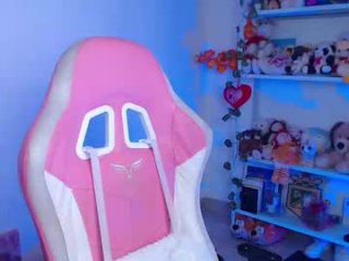 daniela_cute22 live webcam thumbnail