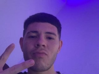 danielitowa live webcam thumbnail