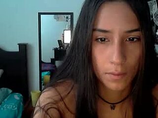 dannali22 live webcam thumbnail