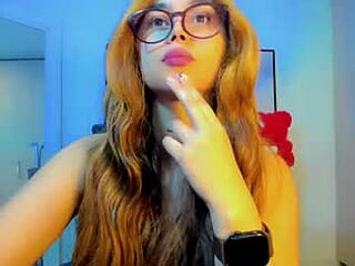 danniecarton live webcam thumbnail