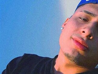 darelzex live webcam thumbnail