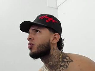 darianfx01 live webcam thumbnail