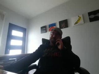 dariux_m live webcam thumbnail