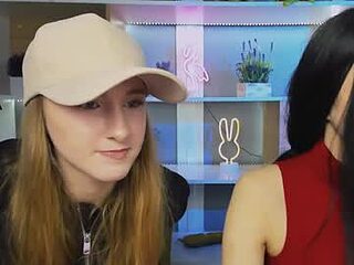 darly_honey live webcam thumbnail