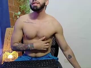 davidnova__ live webcam thumbnail