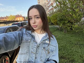 DearRoxy live webcam thumbnail