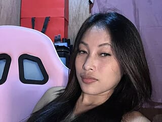 Dearbaddie09 live webcam thumbnail
