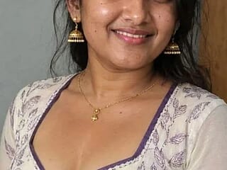 Deesha_Rani live webcam thumbnail