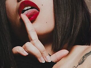 Deesse-Moona live webcam thumbnail