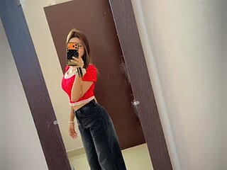 Delhi_Queen live webcam thumbnail