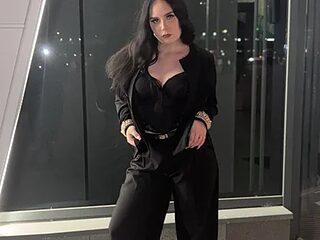 DeloresSaberi live webcam thumbnail