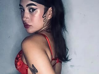 Demonlatinmia live webcam thumbnail