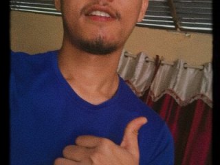 Dev_is_Horny live webcam thumbnail