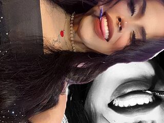 Devil_Kitsa live webcam thumbnail