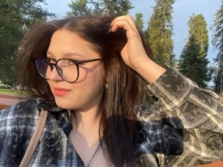 DevonaBedard live webcam thumbnail