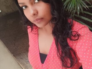 Devora_b live webcam thumbnail