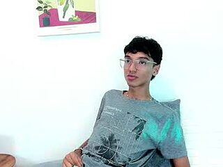 dear_teven live webcam thumbnail